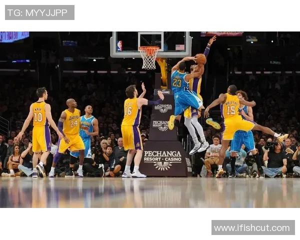 2019年3月21日NBA精彩对决黄蜂队挑战湖人队全场回顾与精彩瞬间分析